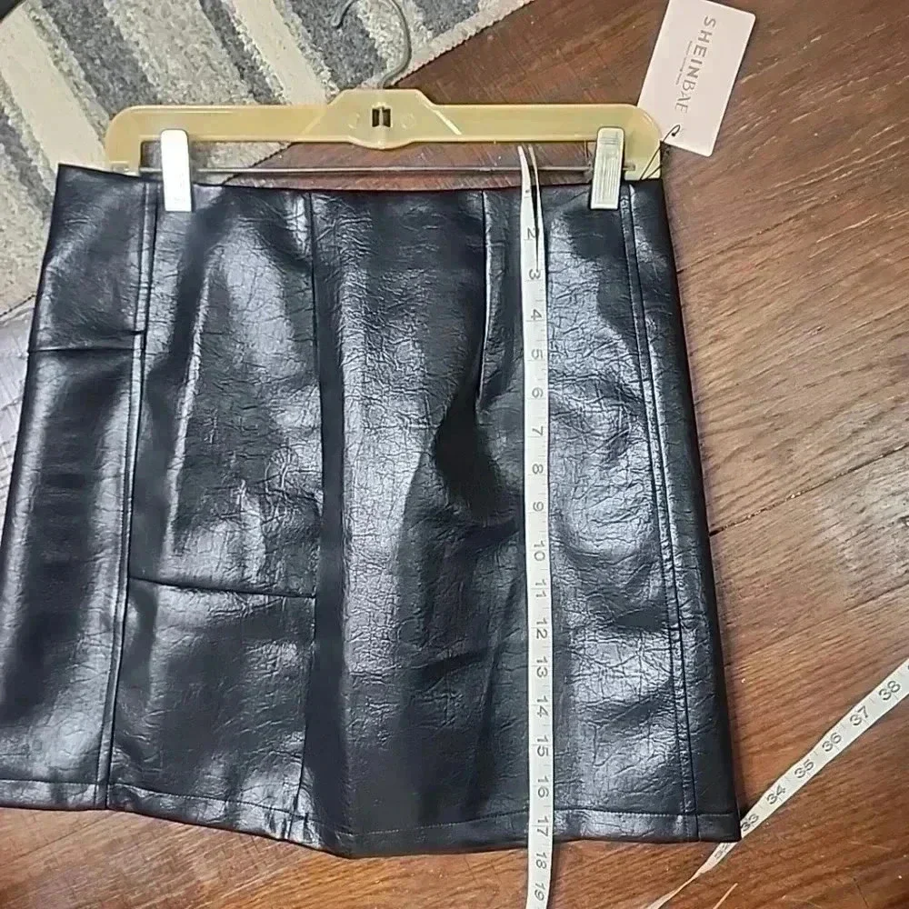 Sleek and Chic: Shein Bae Faux Leather Black Mini Skirt (Size Large, NWT) - Picture 7 of 8